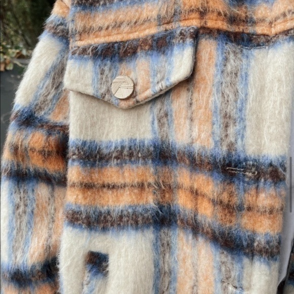 MOUNTAIN LAUREL- Plaid Wool Jacket - Picture 8 of 15